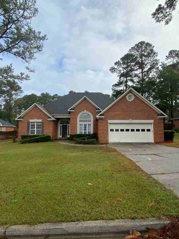 4545 Reigate Ct - Photo 2 of 24