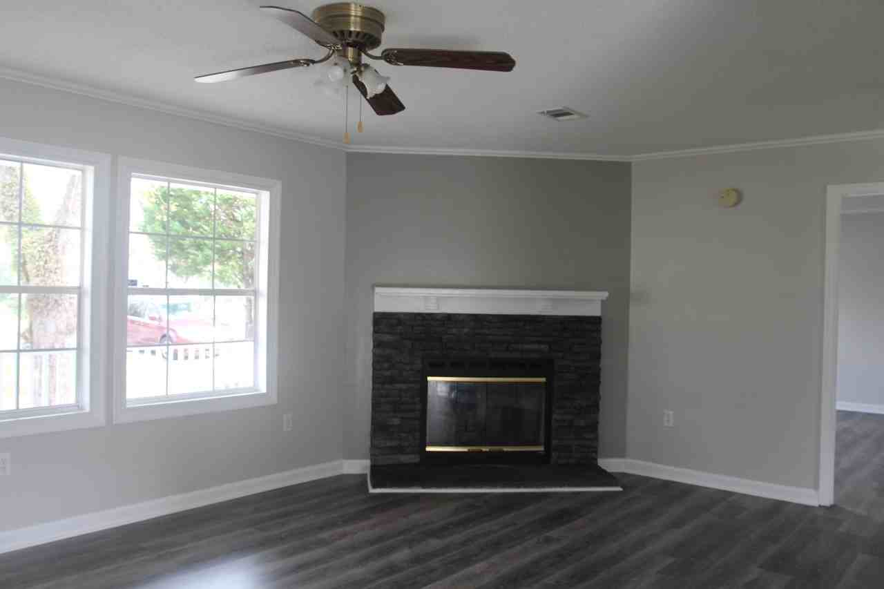 Irene Lane 4123 - Photo 3 of 9