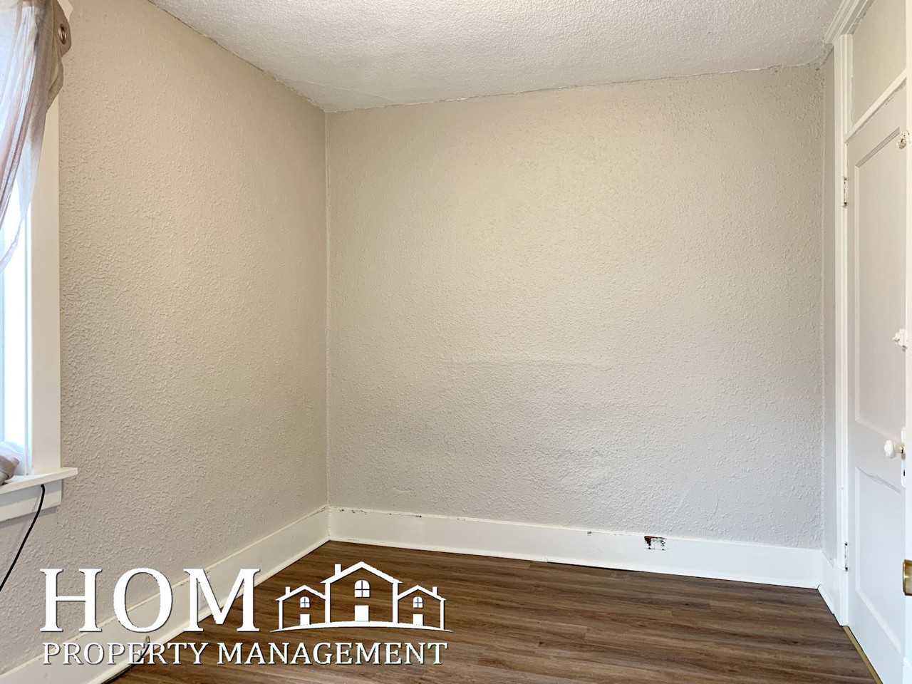 401 Range Street - Photo 3 of 6