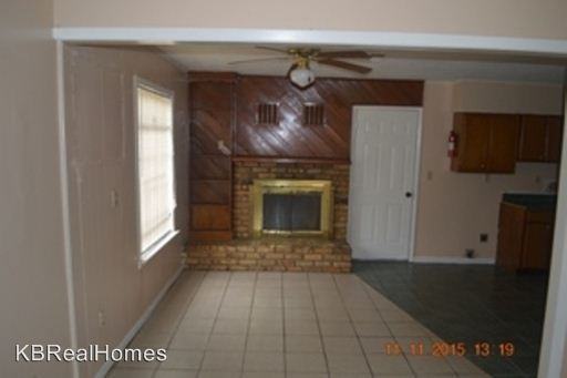 2226 Durham Ave - Photo 2 of 14