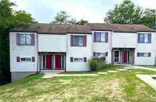 featured image of 138 Orchard Dr #C