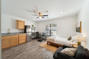 featured image of 1516 Harbor Rd