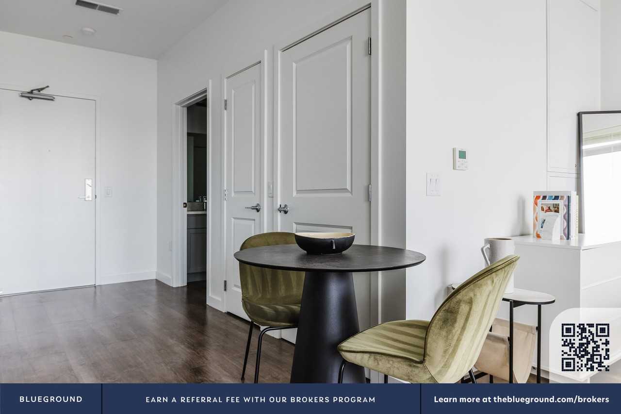 780 Morrissey Boulevard - Photo 4 of 38