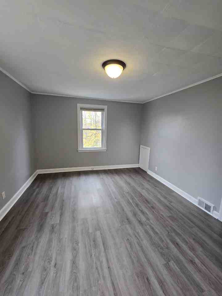 217 Hiawatha Ln #2 - Photo 4 of 7