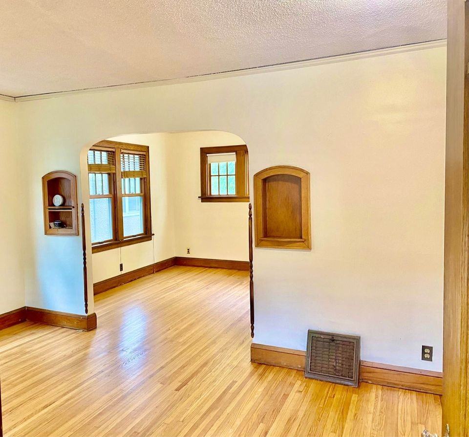 422 N 4th St #422 - Photo 5 of 11