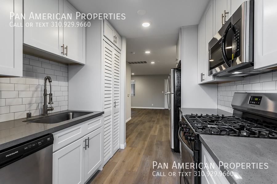 Altair - Photo 2 of 45