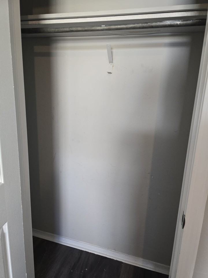 1 Claremont Pl #A - Photo 5 of 6