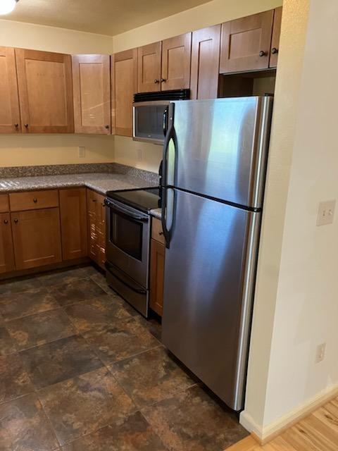 7580 Mountain Laurel Dr #B4 - Photo 2 of 13