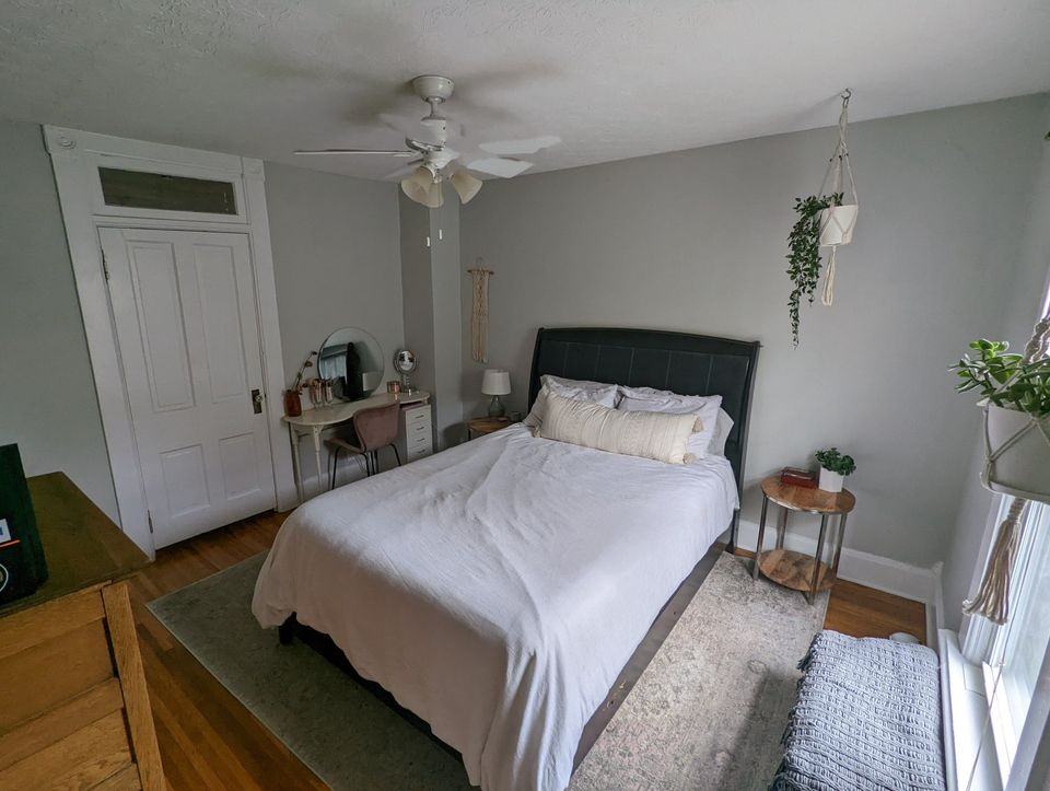 49 W Dublin Granville Rd #2 - Photo 3 of 17