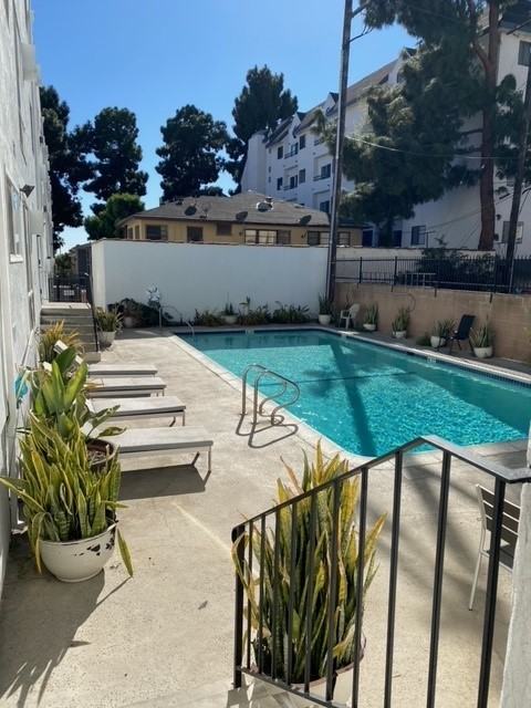 7000 Hawthorn Avenue #137 - Photo 3 of 18