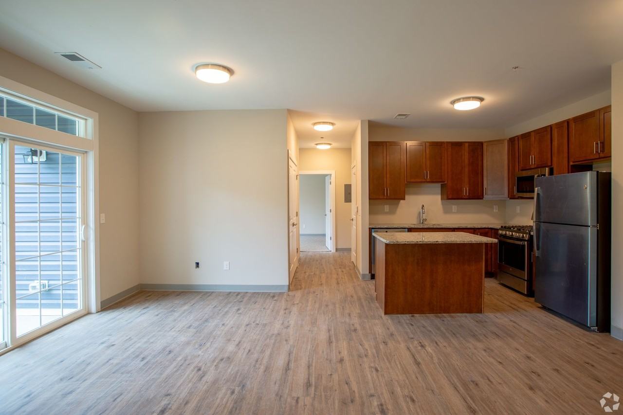 37 Main Rd - Photo 5 of 23