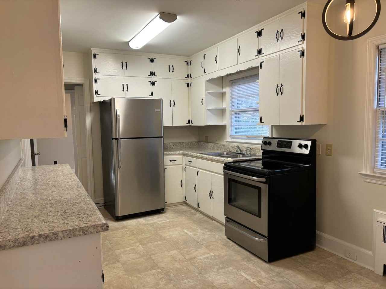 4826 Starmount Dr - Photo 7 of 23