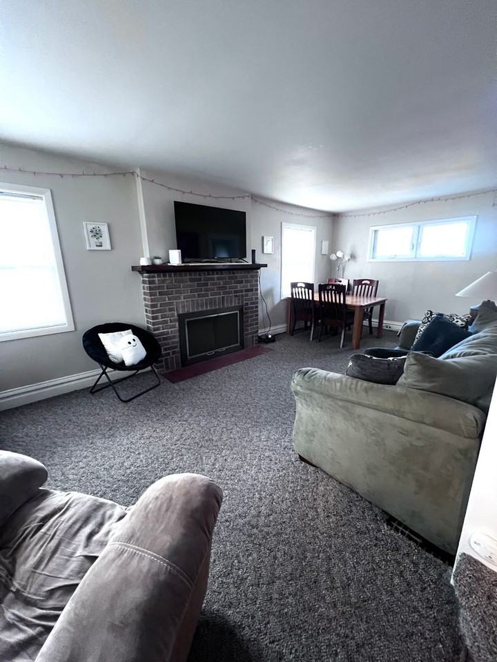 1747 Woodland Ave - Photo 3 of 25