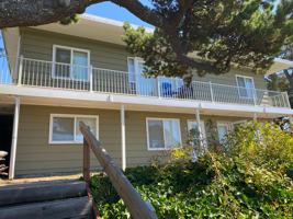 featured image of 1507 Nw Oceanview Dr