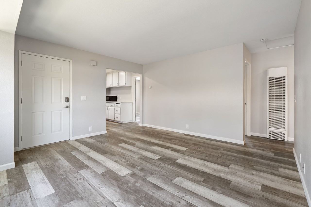 Walnut Properties - Photo 2 of 29