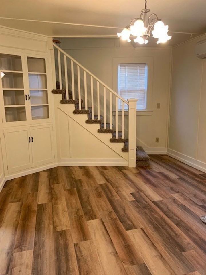 322 Sw K St - Photo 3 of 12