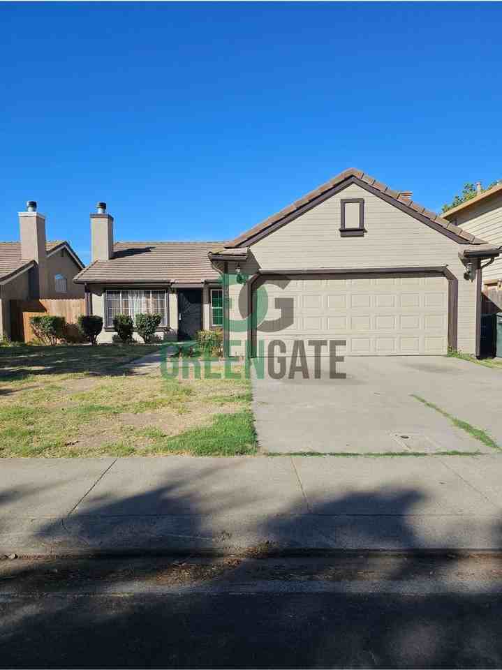 725 Codington Way - Photo 3 of 30