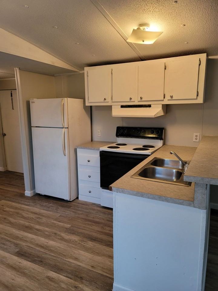 5941 Antioch Rd - Photo 3 of 15