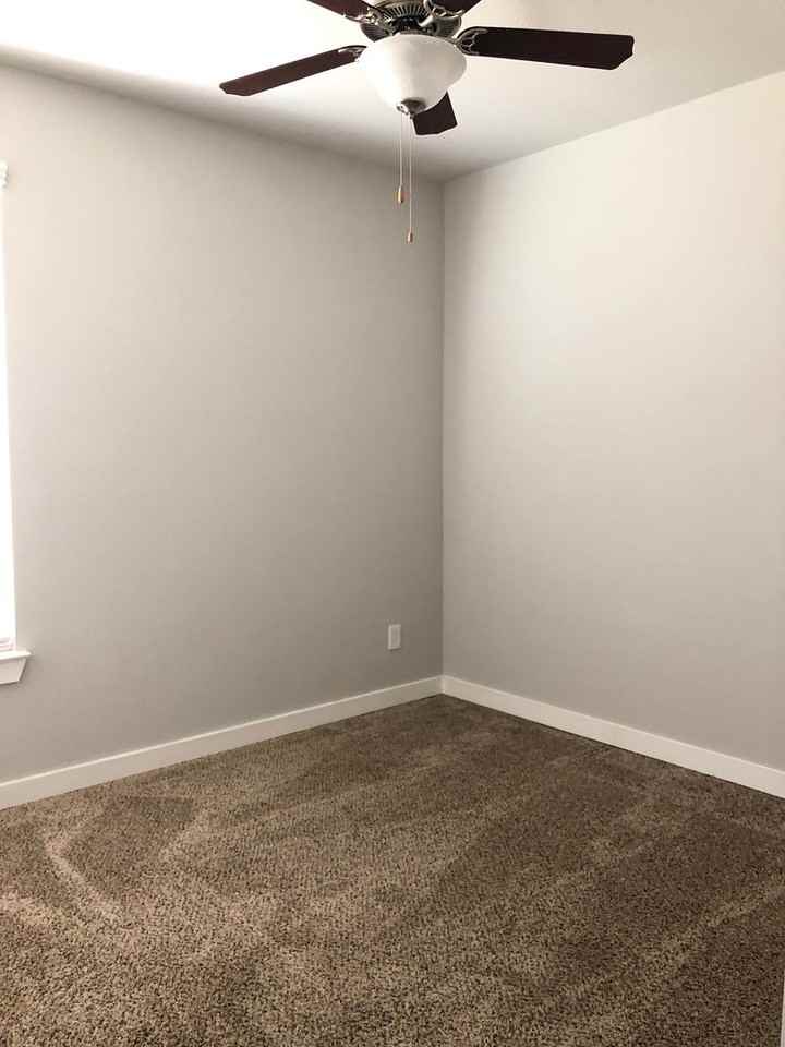 1048 W Sierra Vista Ct - Photo 4 of 10