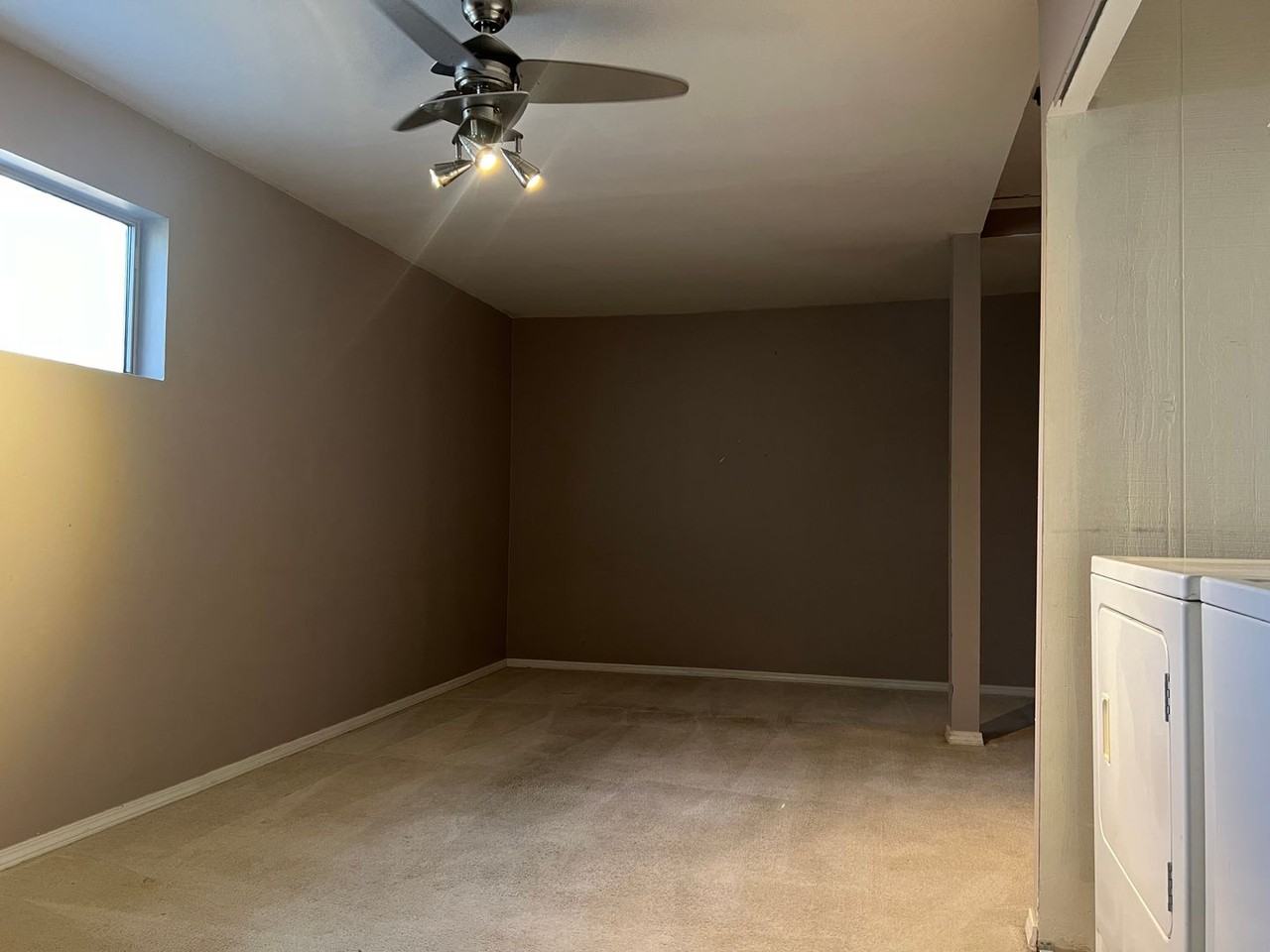 400 Atkins Rd - Photo 6 of 20