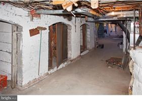featured image of 1705 W Montgomery Ave