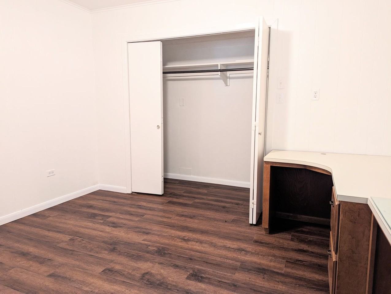 11819 W 7th St - Photo 5 of 13