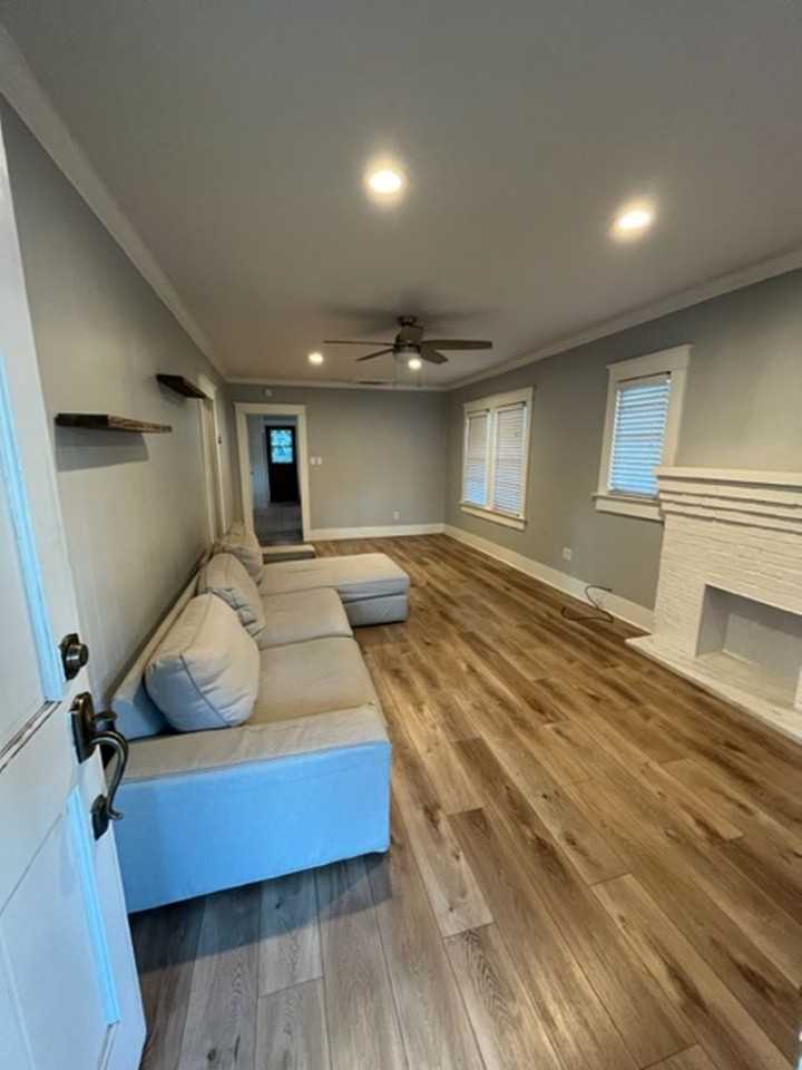 203 W Haya St - Photo 2 of 11