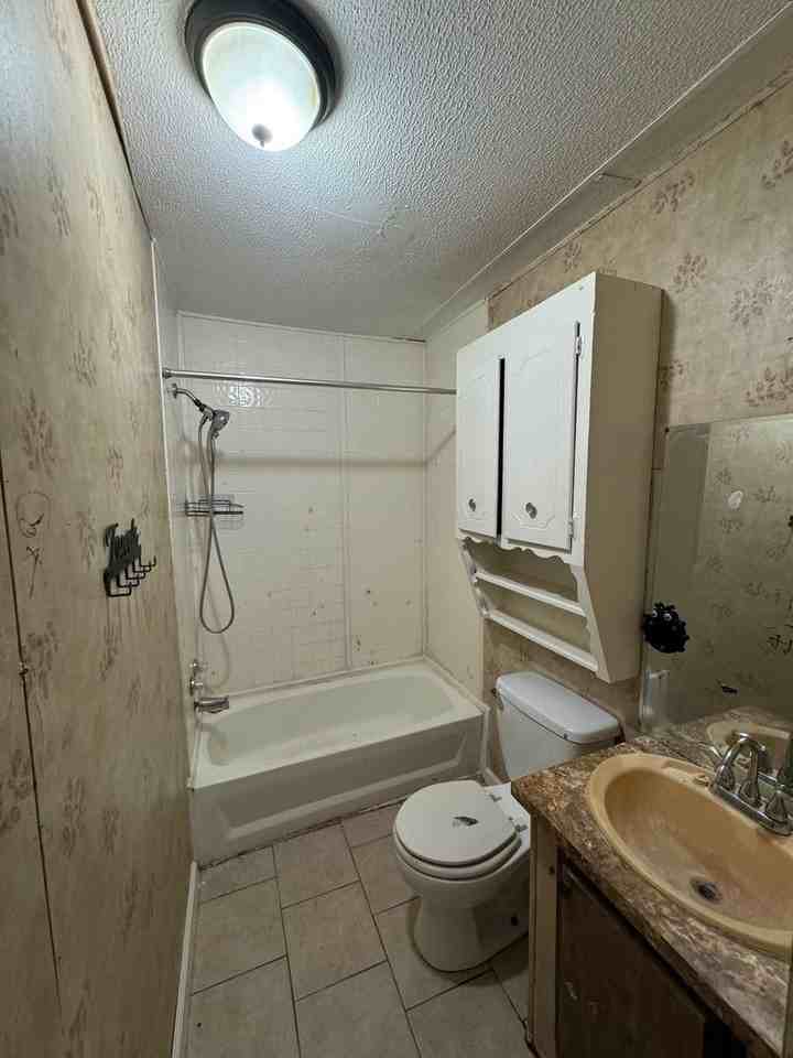 441 Daybreak St - Photo 6 of 8