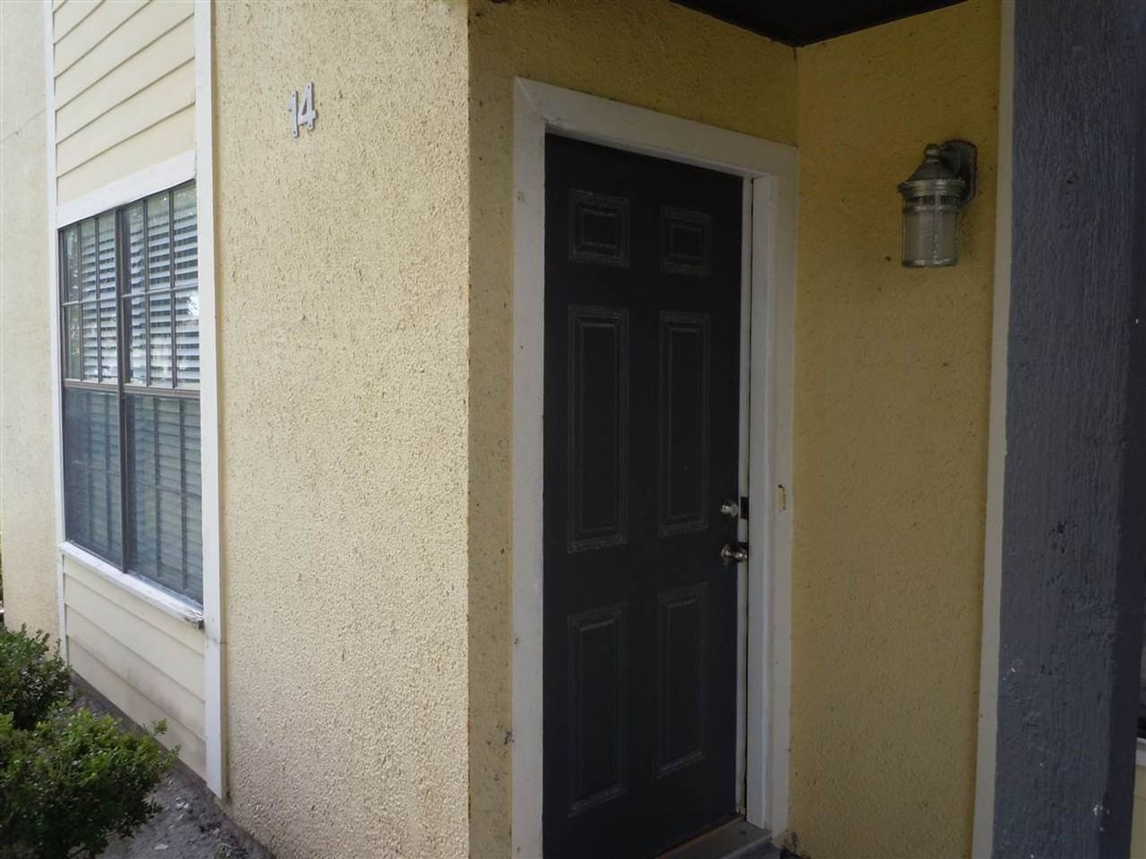 14 Clipper Ct - Photo 3 of 9