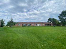 1022 Comstock Dr - Photo 1 of 1