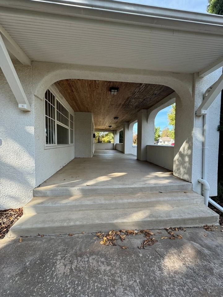 1523 W Broadway Ave - Photo 2 of 31