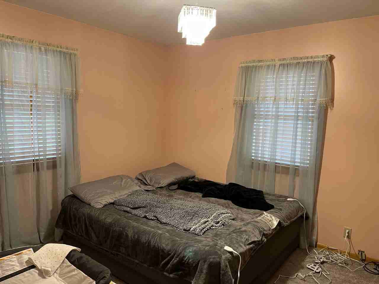 1506 N Saint Joseph Ave - Photo 6 of 15