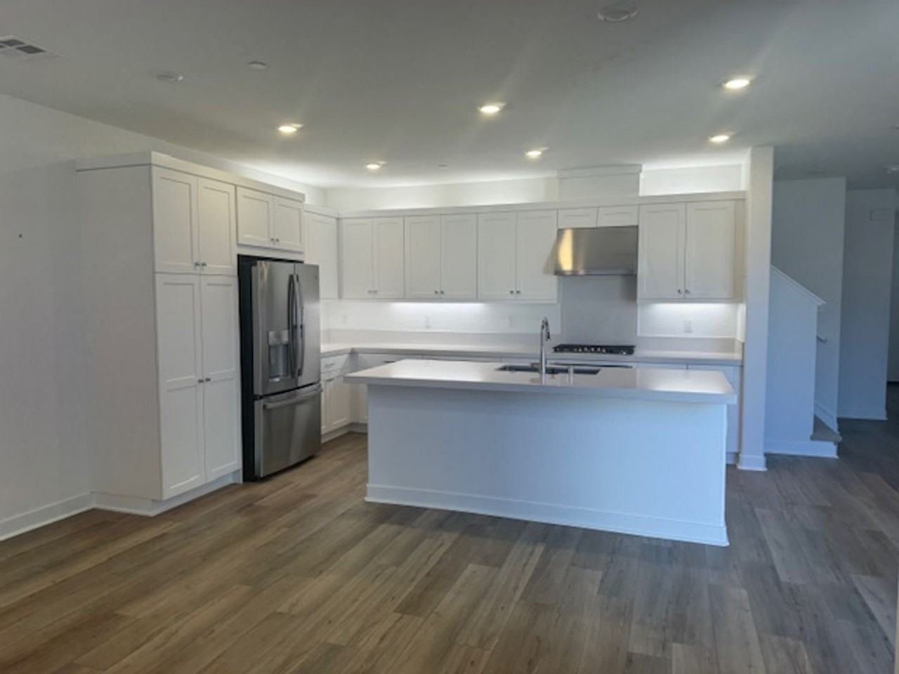501 Snowdrop Ln - Photo 3 of 7