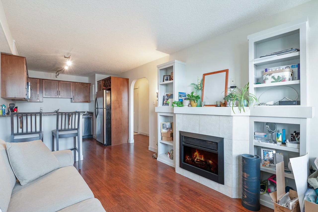 2104 17th St SW - Photo 2 of 14