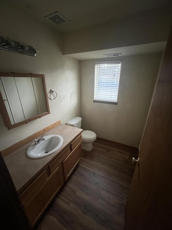 2219 E Lakeside Ave - Photo 4 of 12