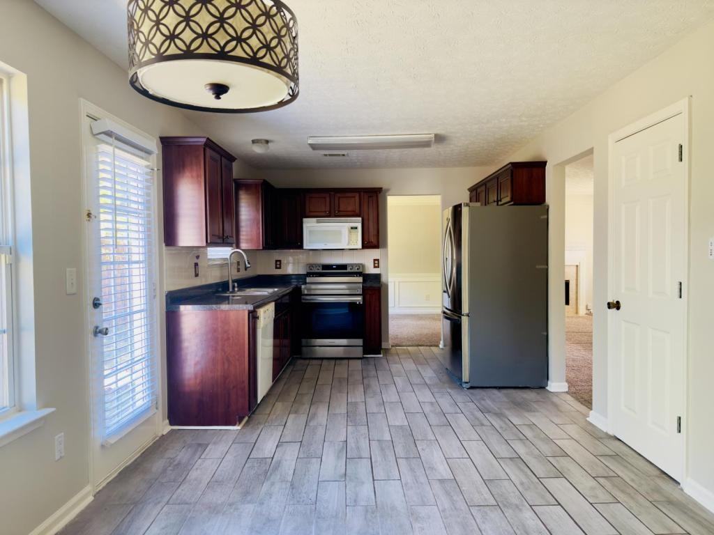 961 Cruiser Run - Photo 6 of 21