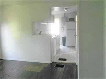 19 Hudson Ave - Photo 2 of 7