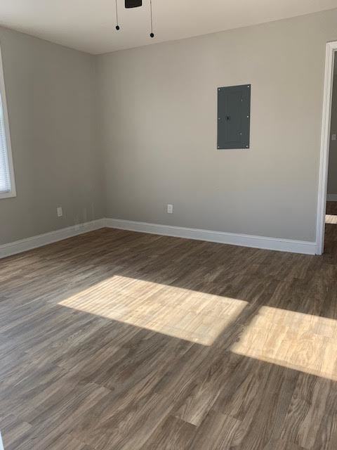 405 Deck St #A - Photo 3 of 15