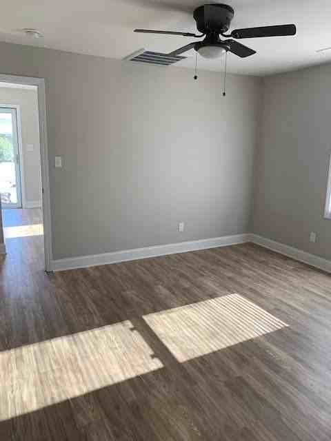 405 Deck St #A - Photo 6 of 15