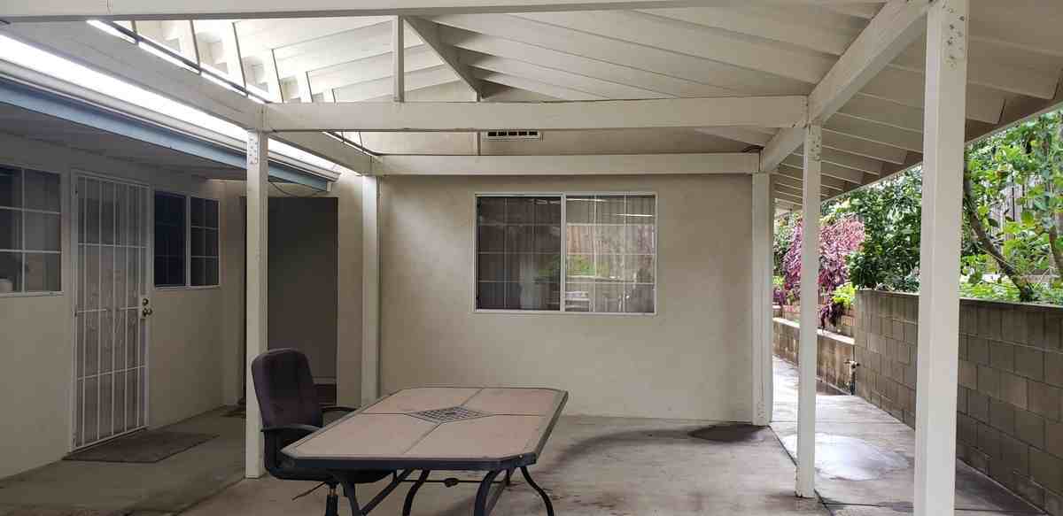 25061 Lawton Avenue - Photo 4 of 7