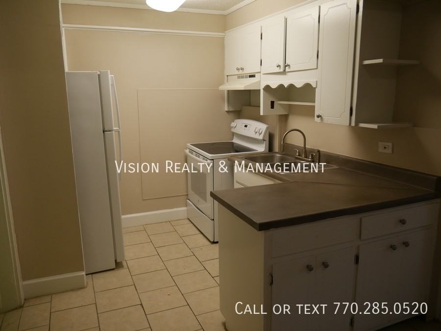 214 Hamilton Avenue #D - Photo 5 of 21