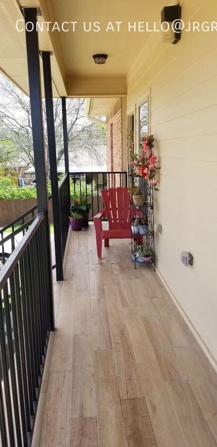 10013 Amber Cir - Photo 2 of 17