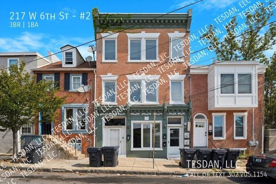 217 W 6th St #2