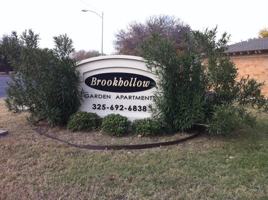 featured image of 2600 Ivanhoe Ln