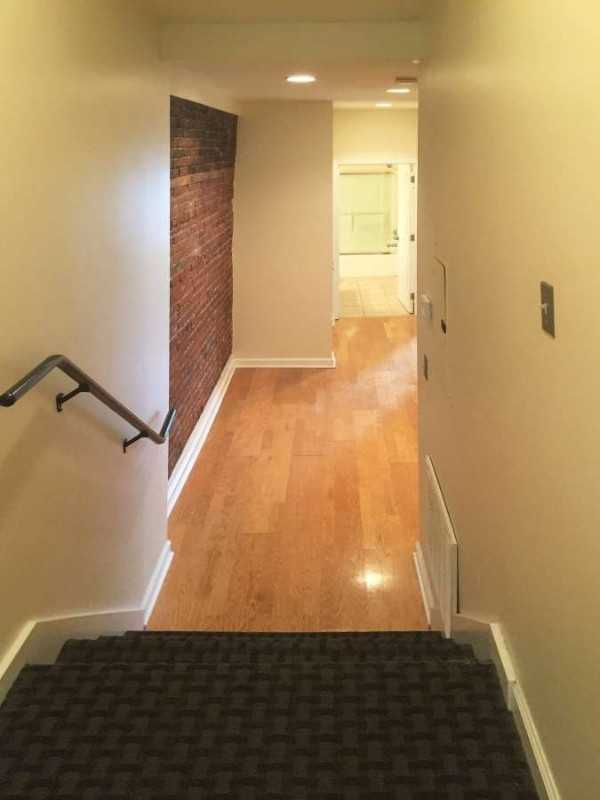 2520 E Carson St #300 - Photo 2 of 12