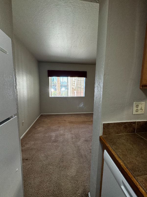 12123 W Bell Rd #154 - Photo 6 of 11