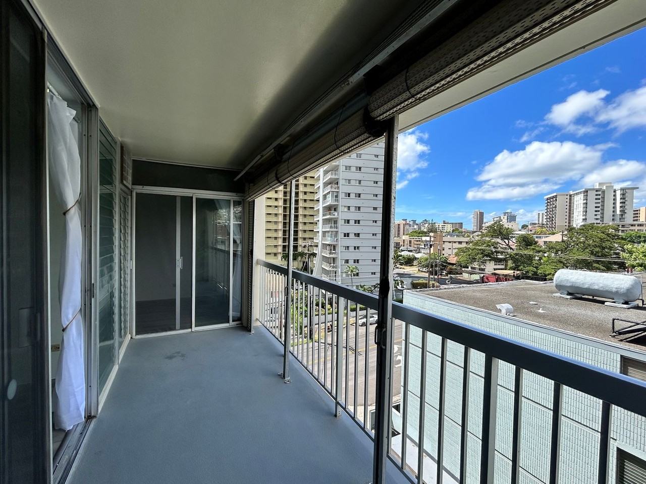 1114 Wilder Ave #601 - Photo 7 of 16