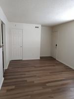 featured image of 1050 Plaza Ct N