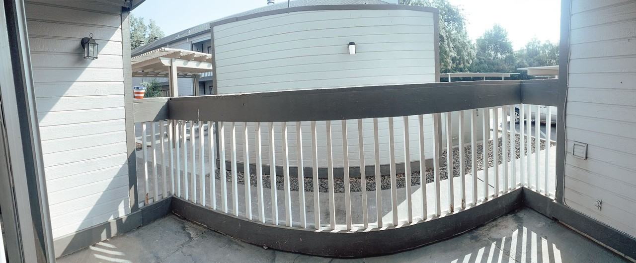 Amberwood Apartments - Photo 3 of 11