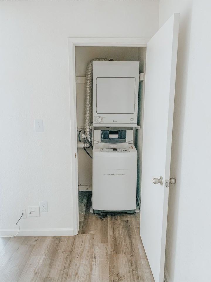 Amberwood Apartments - Photo 6 of 11